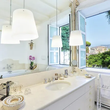 - Sofia Apartmán Sorrento